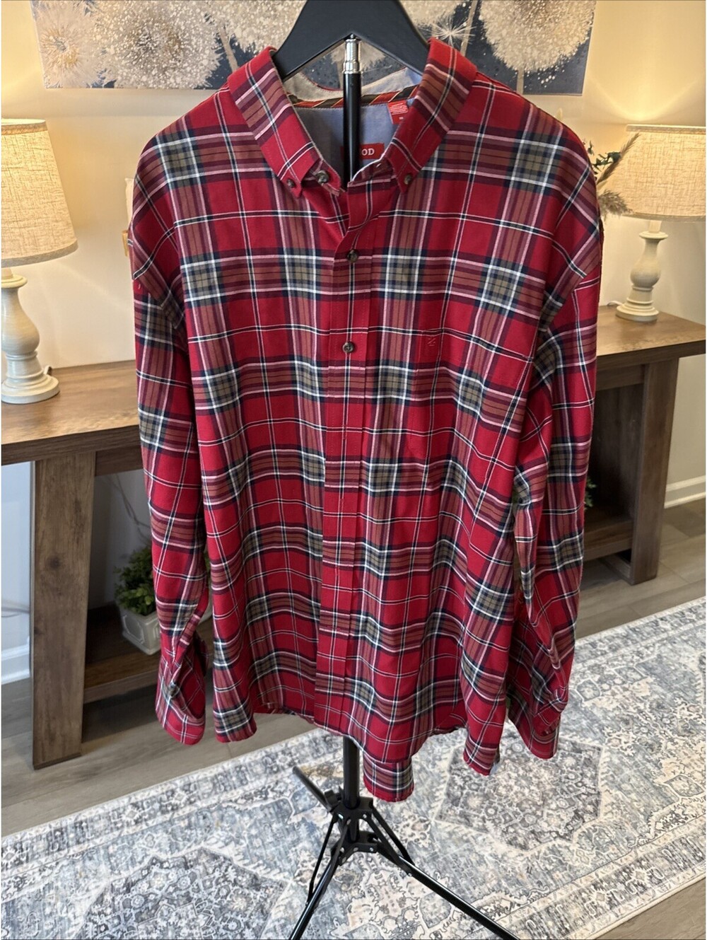 IZOD Men's Navy/Green/Red Plaid Cotton Long Sleeve Button-Down Shirt M